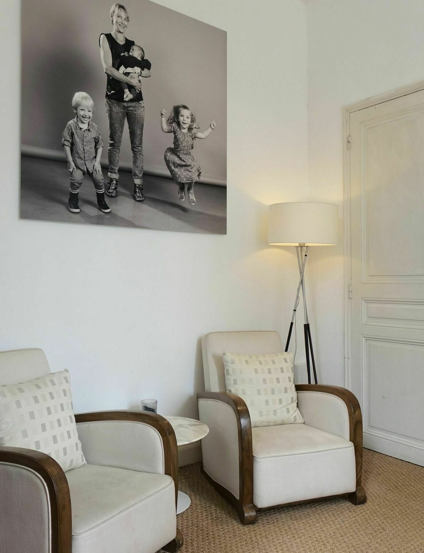 Fashionable House Flat With Garden Villa *